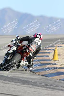 media/Jan-10-2026-Race Pace (Sat) [[3e4fee349c]]/2-Verified/Session 4 (Turn 12 Backside)/